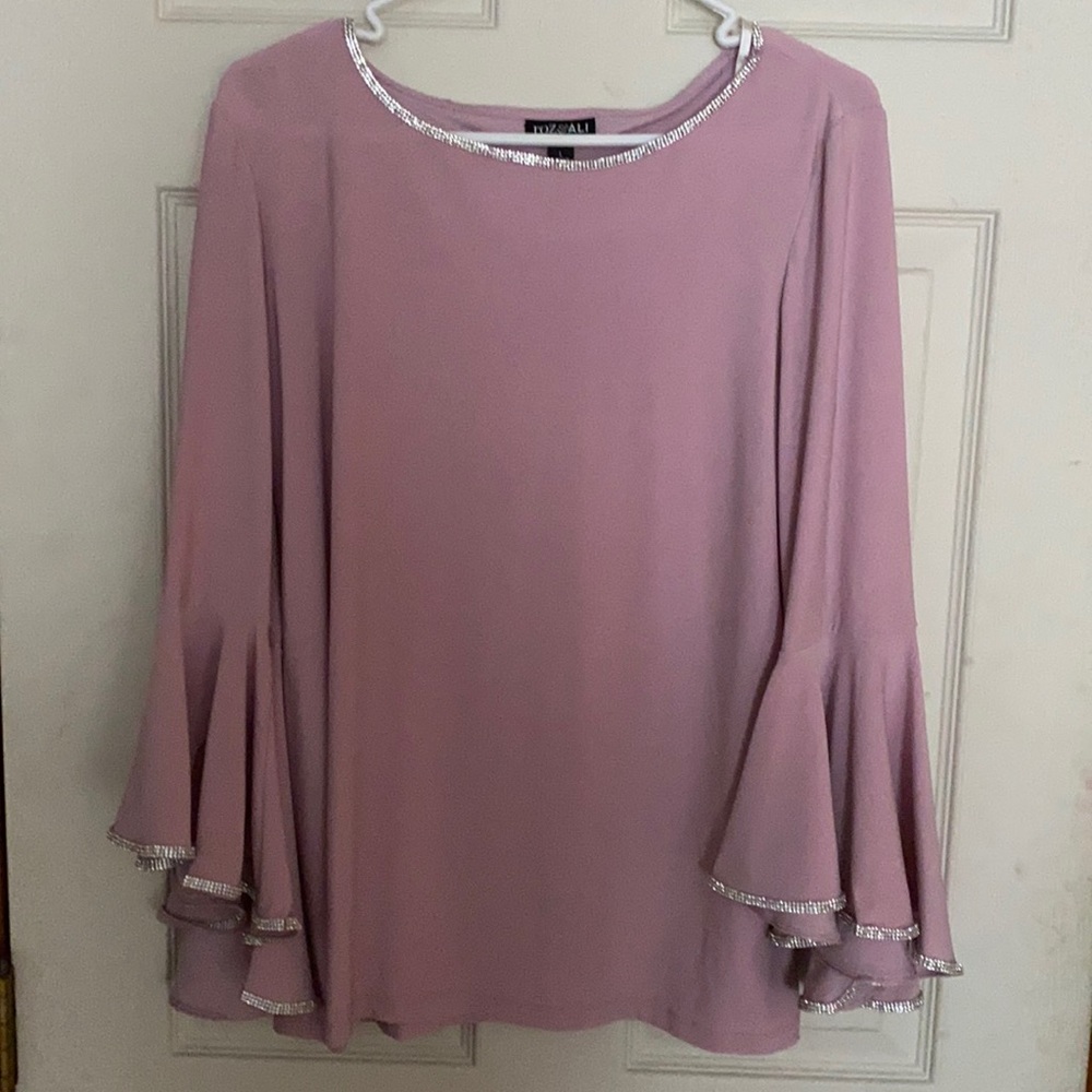 Roz&Ali dress shirt. Pink with rhinestones on the neck line and sleeves.